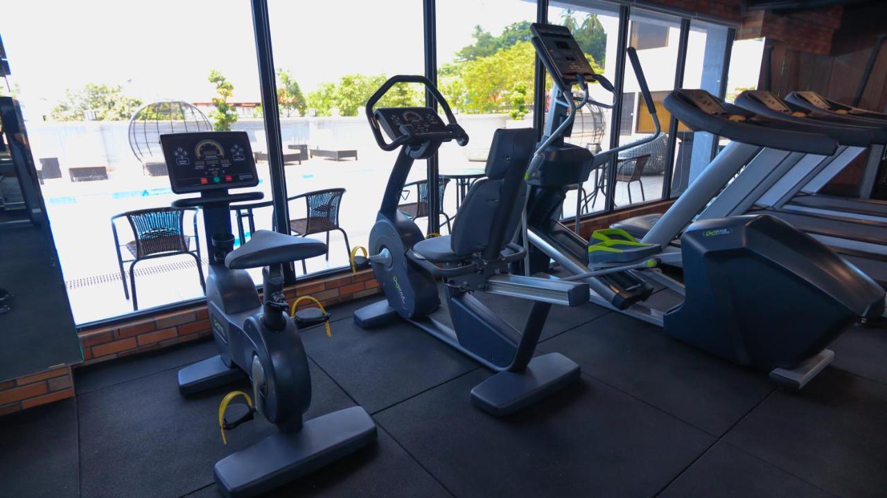 Beverly Hotel Batam Nagoya Dış mekan fotoğraf