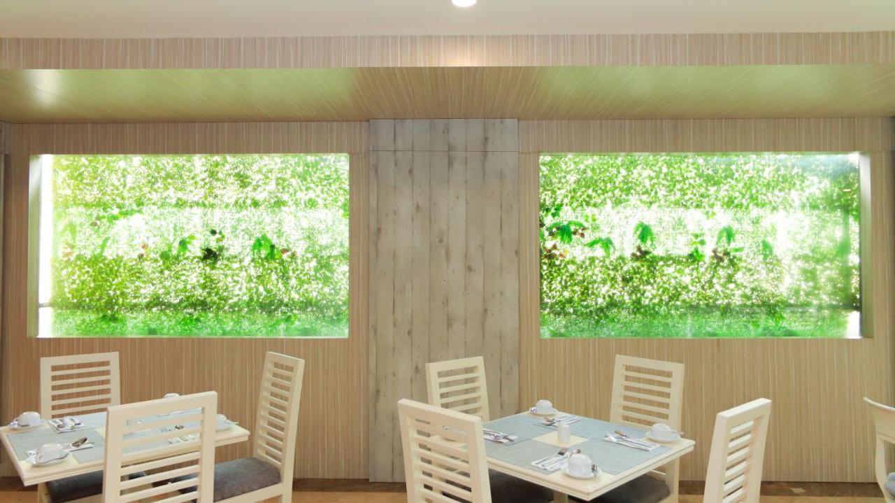 Beverly Hotel Batam Nagoya Dış mekan fotoğraf
