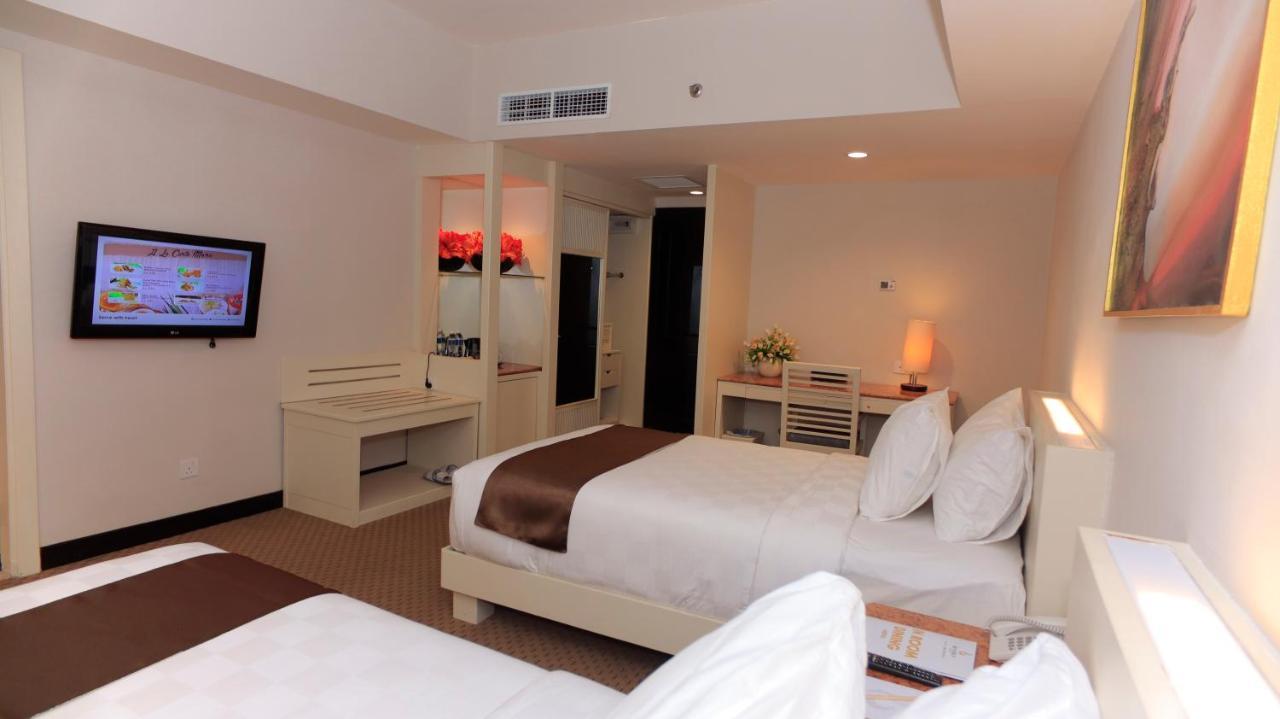 Beverly Hotel Batam Nagoya Dış mekan fotoğraf